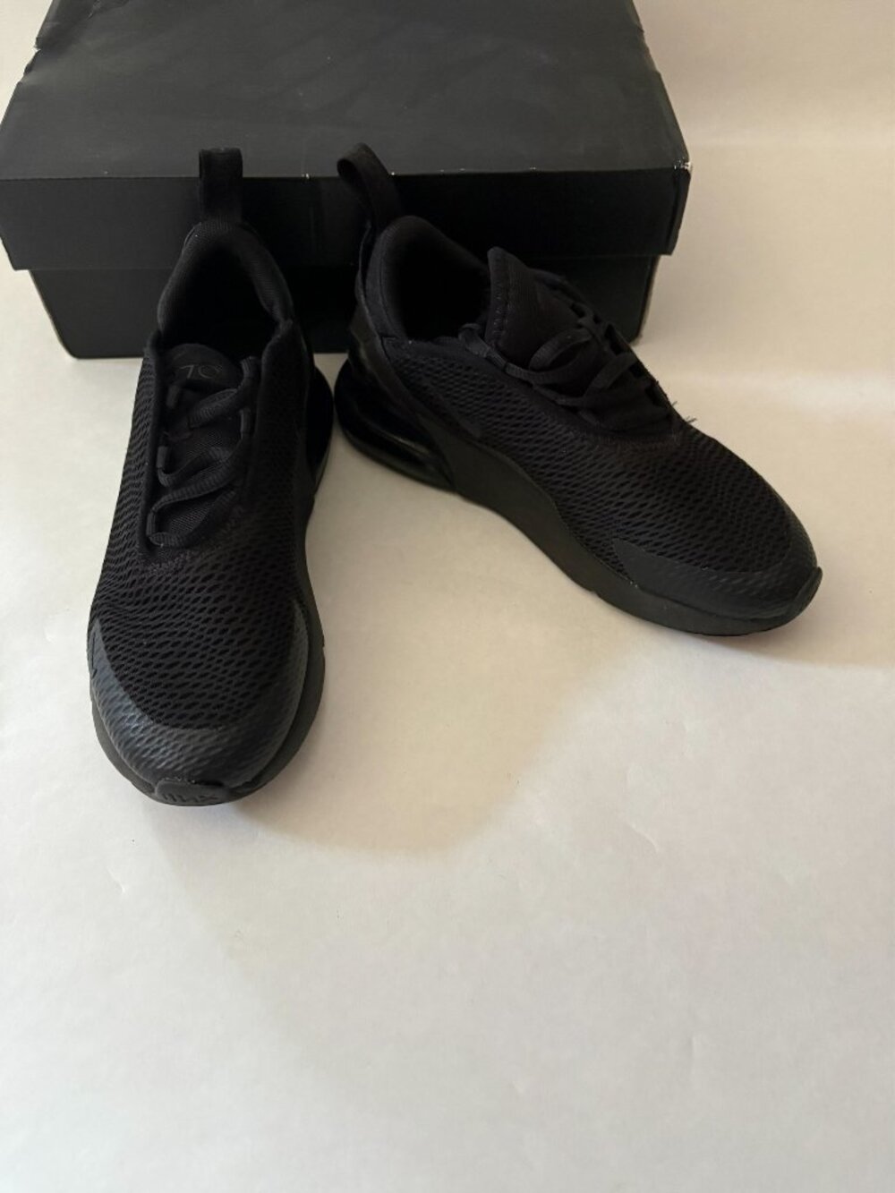 Nike Youth Little Posite Pro Black/Black Sneakers US Size 2.5 in Original Box